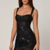Adia verziertes A-Linien-Minikleid in Schwarz Adia verziertes A-Linien-Minikleid in Schwarz