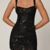 Adia verziertes A-Linien-Minikleid in Schwarz Adia verziertes A-Linien-Minikleid in Schwarz