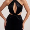 Adriana Maxikleid aus Samt mit Neckholder-Ausschnitt in Tiefschwarz