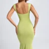 Aelia Modal-Kleid mit Rüschen, Metallverzierungen und Cut-outs in Olivgrün