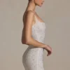 Aellin verziertes, figurbetontes Minikleid in Weiß Aellin verziertes, figurbetontes Minikleid in Weiß