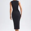 Aiko Midaxi-Kleid mit Herzausschnitt in Schwarz Aiko Midaxi-Kleid mit Herzausschnitt in Schwarz