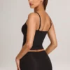 Ailany Modal-Oberteil mit U-Ausschnitt in Schwarz Ailany Modal-Oberteil mit U-Ausschnitt in Schwarz