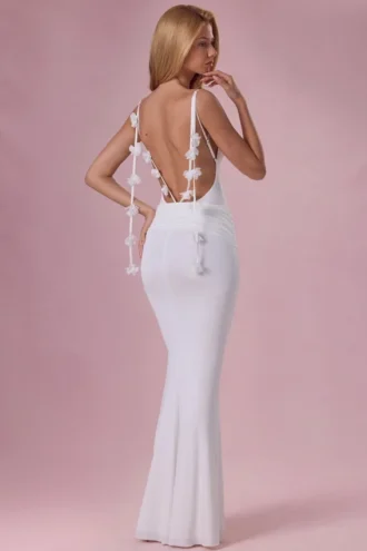 Alora Jersey-Kleid mit Drapierung in Weiß Alora Jersey-Kleid mit Drapierung in Weiß