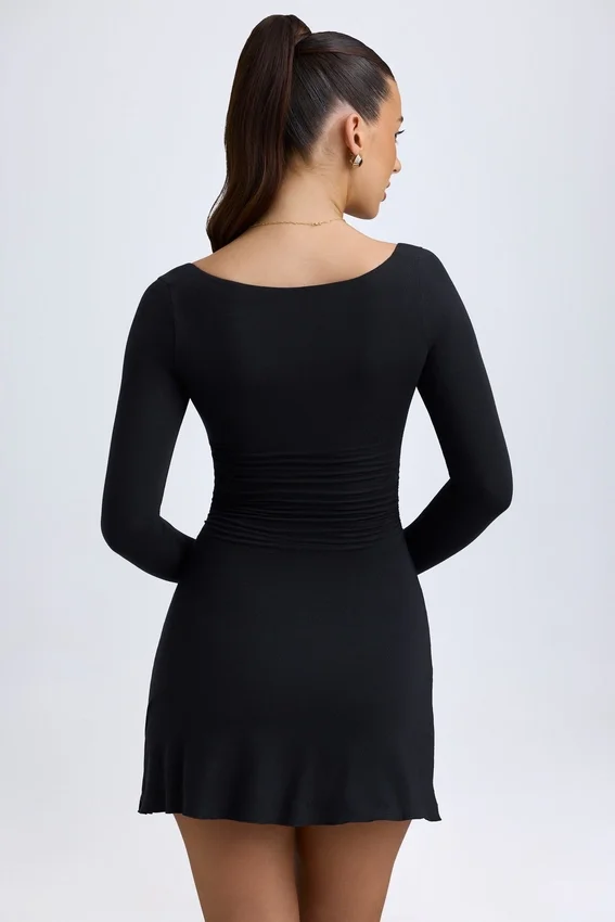 Alvie Modal-Minikleid mit Lagen und A-Linie in Schwarz Alvie Modal-Minikleid mit Lagen und A-Linie in Schwarz