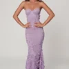 Amal Maxikleid mit Schnürung und Spitzenbesatz in Lila Amal Maxikleid mit Schnürung und Spitzenbesatz in Lila