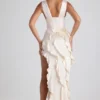 Ambrosia Maxikleid mit Rüschenbesatz und Korsett in Elfenbein Ambrosia Maxikleid mit Rüschenbesatz und Korsett in Elfenbein