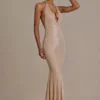 Ameline Premium verziertes Plunge-Neck-Kleid mit offenem Rücken in Beige-Gold Ameline Premium verziertes Plunge-Neck-Kleid mit offenem Rücken in Beige-Gold