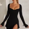 Amryn Langarm-A-Linien-Minikleid in Schwarz Amryn Langarm-A-Linien-Minikleid in Schwarz