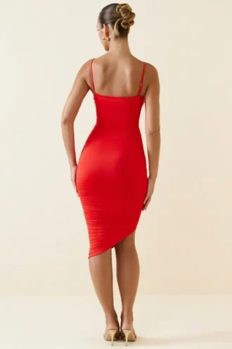 Anaisa Asymmetrisches, gerafftes Midikleid in Scharlachrot