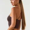 Andi Modal-One-Shoulder-Oberteil in Schokoladenbraun