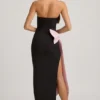 Angelique trägerloses Maxikleid mit Schleifendetail in Schwarz Angelique trägerloses Maxikleid mit Schleifendetail in Schwarz