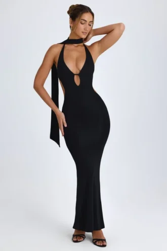 Anneka Maxikleid mit Halterneck und Ausschnitt mit Schaldetail in Schwarz