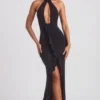 Apolline Rüschen-Halterkleid in Schwarz Apolline Rüschen-Halterkleid in Schwarz