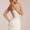 Aralyn Spitzen-Korsett-Minikleid in Elfenbein Aralyn Spitzen-Korsett-Minikleid in Elfenbein