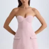 Arta trägerloses, strukturiertes Tulpen-Minikleid in Pink-Mauve Arta trägerloses, strukturiertes Tulpen-Minikleid in Pink-Mauve