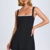 Aubrielle Minikleid mit Spitzenbesatz in Schwarz Aubrielle Minikleid mit Spitzenbesatz in Schwarz