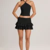 Azaria Modal Rüschen-Mini-Skort mit mittlerer Leibhöhe in Schwarz Azaria Modal Rüschen-Mini-Skort mit mittlerer Leibhöhe in Schwarz