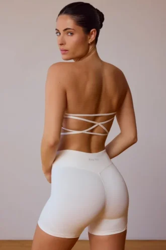 Bandeau-BH mit gekreuztem Rücken in Soft White