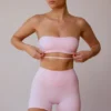 Bandeau-BH mit gekreuzten Trägern in Soft Pink Bandeau-BH mit gekreuzten Trägern in Soft Pink
