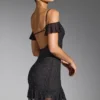 Beaufort Mini-Kleid mit Verzierungen und Cold-Shoulder-Ausschnitt in Schwarz