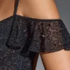 Beaufort Mini-Kleid mit Verzierungen und Cold-Shoulder-Ausschnitt in Schwarz