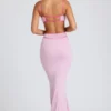 Bella Abendkleid mit kontrastierenden Einfassungen und Cut-outs in zartem Rosa Bella Abendkleid mit kontrastierenden Einfassungen und Cut-outs in zartem Rosa