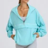 Übergroße Trainingsjacke in Aqua