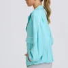 Übergroße Trainingsjacke in Aqua