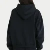 Übergroßer Hoodie in Schwarz Übergroßer Hoodie in Schwarz