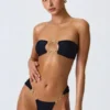Bikinihosen mit breiten Trägern und „Sunray“-Verzierung in Schwarz Bikinihosen mit breiten Trägern und „Sunray“-Verzierung in Schwarz