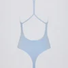 Bodys mit Cut-outs in Sky Bodys mit Cut-outs in Sky
