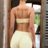 Bralette mit quadratischem Ausschnitt in Zitrone Bralette mit quadratischem Ausschnitt in Zitrone