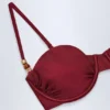 Bruny Bikini-Oberteil mit Bügeln, Rüschen und Perlenverzierung in Dark Cherry Bruny Bikini-Oberteil mit Bügeln, Rüschen und Perlenverzierung in Dark Cherry