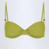 Bruny Bikini-Oberteil mit Biesen und Perlenverzierung in Olivgrün Bruny Bikini-Oberteil mit Biesen und Perlenverzierung in Olivgrün