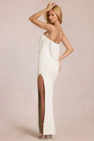 Caliane Bandeau-Maxikleid mit Drapierung in Elfenbein