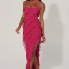 Calico-Kleid mit gekreuzten Trägern und Rüschen in Fuchsia Calico-Kleid mit gekreuzten Trägern und Rüschen in Fuchsia