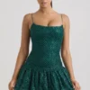 Callie Minikleid mit verziertem Bubble-Saum in Blaugrün Callie Minikleid mit verziertem Bubble-Saum in Blaugrün