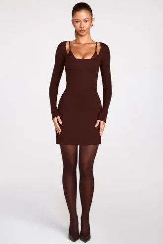 Caris geripptes Modal-Minikleid mit langen Ärmeln und Schnürung in Schokoladenbraun