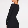 Caris – Langärmliges Minikleid aus geripptem Modal mit Schnür-BH in Schwarz Caris – Langärmliges Minikleid aus geripptem Modal mit Schnür-BH in Schwarz