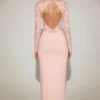Carmina Maxikleid aus Spitze mit Wellenrand und tiefem Ausschnitt in Rosa