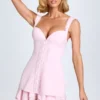 Cassandra Minikleid mit Rüschenbesatz und Knopfdetails im Blush