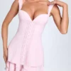 Cassandra Minikleid mit Rüschenbesatz und Knopfdetails im Blush