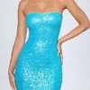 Cassidy Bandeau-Minikleid mit Verzierungen in Türkis Cassidy Bandeau-Minikleid mit Verzierungen in Türkis
