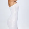 Cassidy verziertes Bandeau-Minikleid in Weiß