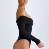 Ceyln Modal-Bodys mit gerafften Schultern in Schwarz Ceyln Modal-Bodys mit gerafften Schultern in Schwarz
