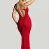 Colmar Abendkleid mit verziertem Plunge-Ausschnitt in Rot
