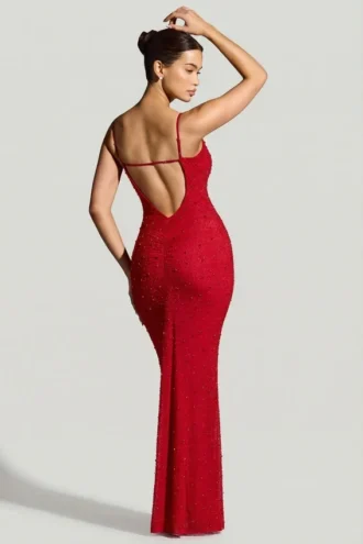 Colmar Abendkleid mit verziertem Plunge-Ausschnitt in Rot