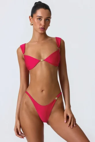 Coquina Bikini-Oberteil mit Verzierungen in Himbeerrosa