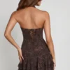 Costanza verziertes A-Linien-Minikleid mit Neckholder und Schlangen-Hotfix Costanza verziertes A-Linien-Minikleid mit Neckholder und Schlangen-Hotfix